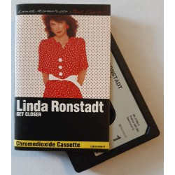 Linda Ronstadt – Get Closer (Cassette)