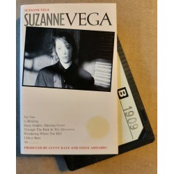 Suzanne Vega – Suzanne Vega (Cassette)