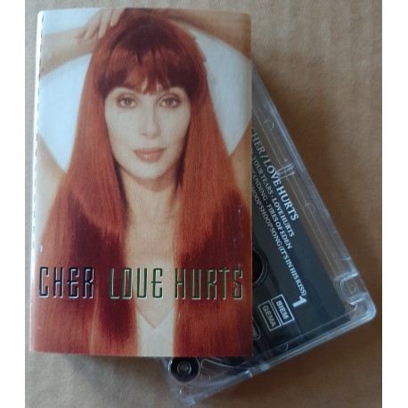 Cher – Love Hurts (Cassette)